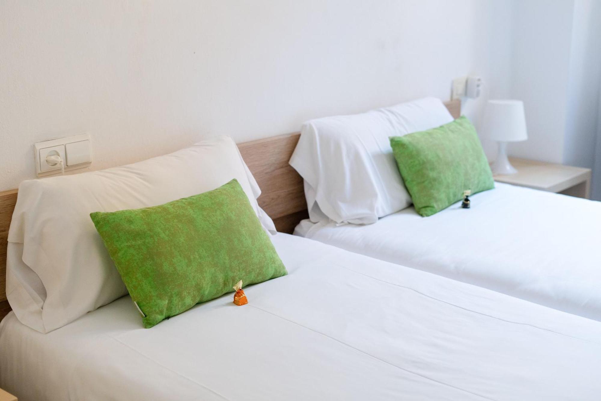 Apartamentos Granata Гранада Екстериор снимка