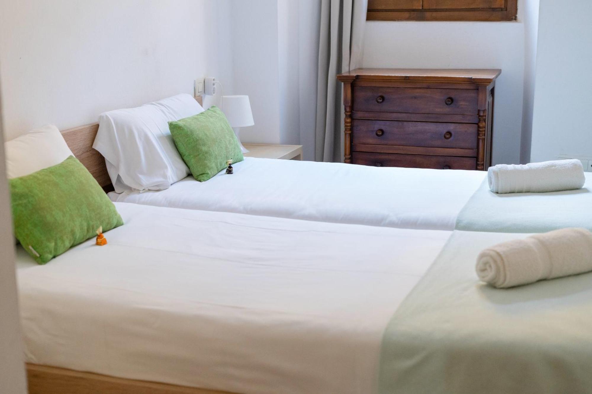 Apartamentos Granata Гранада Екстериор снимка